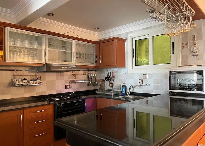 3br Front On Redsea Apartment *